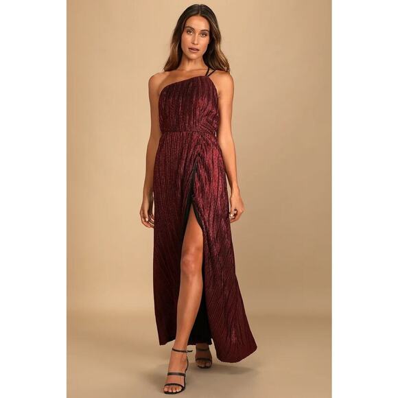 NWT Lulu’s Get To The Groove Shiny Red Pleated One Shoulder Maxi Dress - Picture 1 of 13